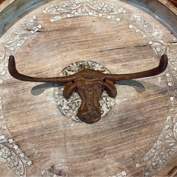 10” Rustic Aged iron steer wall hook - Picture 1 of 8